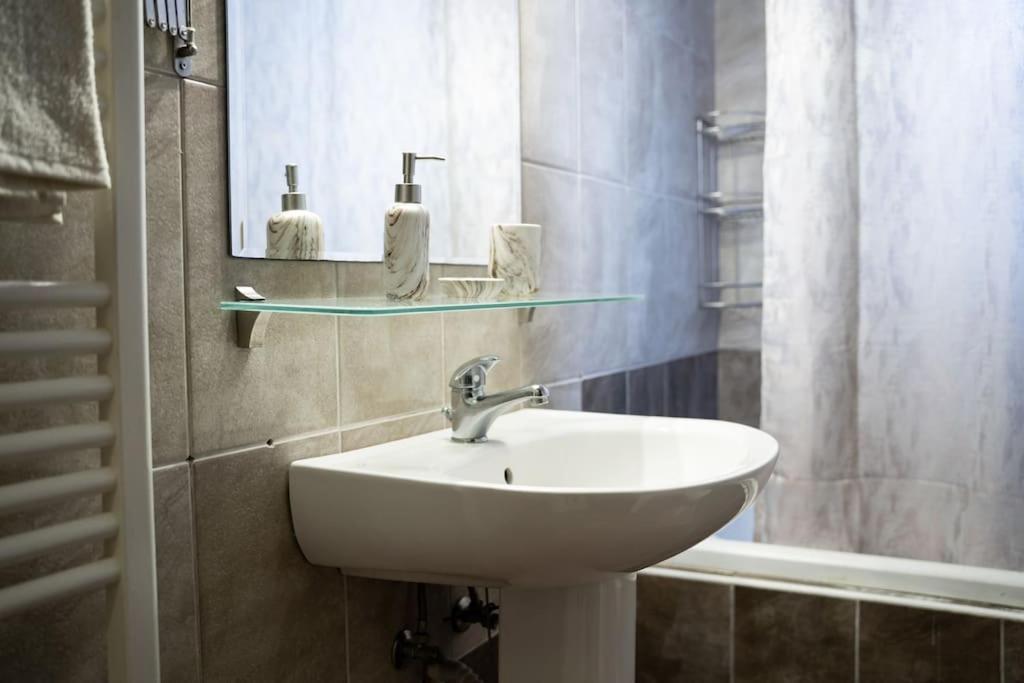 Luxury Apartments Platánion المظهر الخارجي الصورة